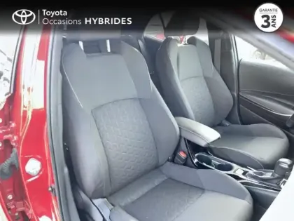 Photo 5 Toyota Corolla  122h Design