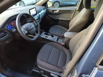 Photo 8 Ford Kuga  2.5 Duratec 190ch FHEV E85 ST-Line Business BVA