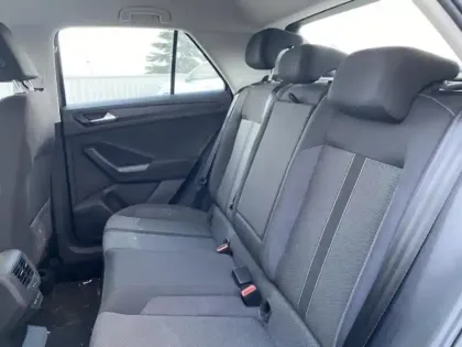 Photo 8 Volkswagen T-roc  1.0 TSI 110ch Life