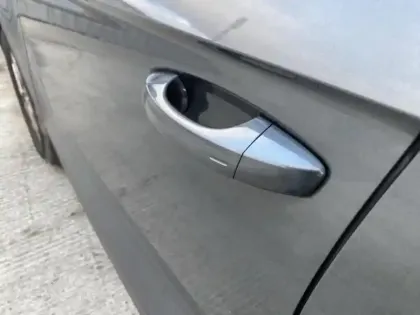 Photo 7 Volkswagen T-roc  1.0 TSI 110ch Life