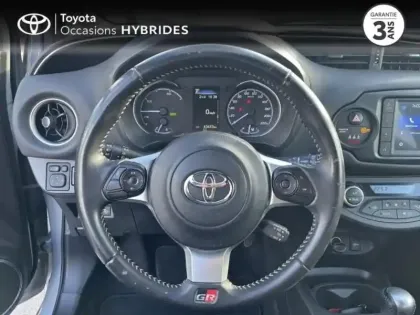 Photo 8 Toyota Yaris  100h GR SPORT 5p RC19