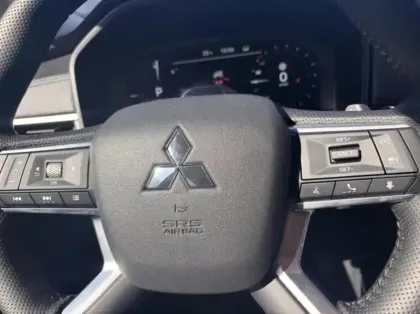 Photo 29 Mitsubishi Outlander  2.4 PHEV 306ch Intense 4WD
