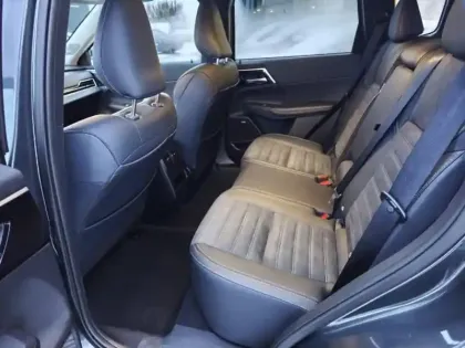 Photo 11 Mitsubishi Outlander  2.4 PHEV 306ch Intense 4WD