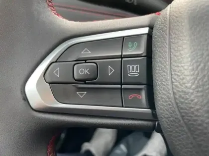 Photo 14 Jeep Compass  1.3 Turbo T4 240ch PHEV 4xe S AT6 eAWD