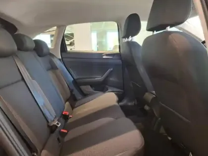 Photo 13 Volkswagen Taigo  1.0 TSI 116ch VW Edition