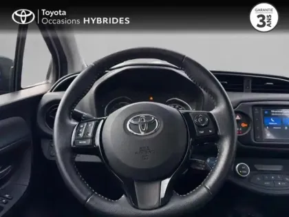 Photo 12 Toyota Yaris  100h Dynamic 5p RC19