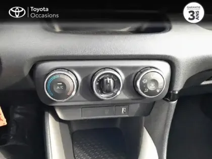 Photo 11 Toyota Yaris  70 VVT-i Dynamic Business 5p MY22