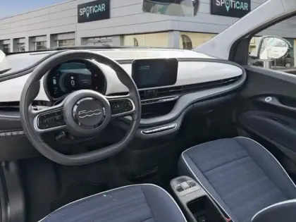 Photo 9 Fiat 500  e 118ch Passion