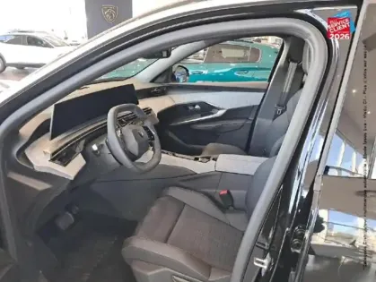 Photo 14 Peugeot 5008  Electrique 210ch Batterie 73 kWh Allure