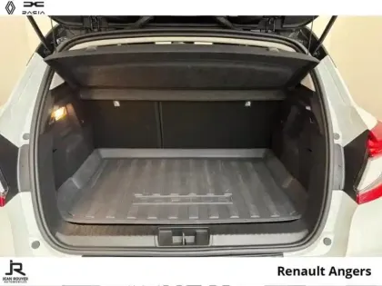 Photo 6 Renault Captur  1.6 E-Tech hybride 145ch Techno Fast Track