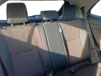 Photo 24 Toyota Yaris  Cross 116h Collection MY22