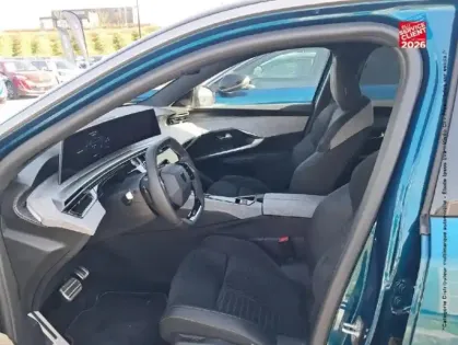 Photo 14 Peugeot 3008  Hybride Rechargeable Plug-in 195ch GT e-DCS7