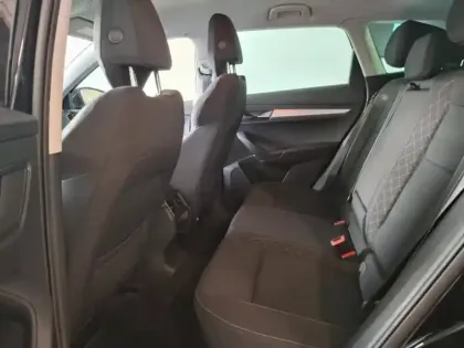 Photo 10 Skoda Karoq  1.0 TSI 110ch Ambition Euro6ap