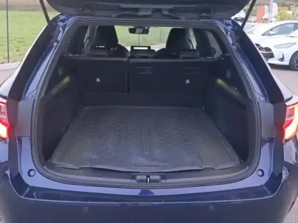 Photo 12 Toyota Corolla  Touring Spt 122h Design MY22