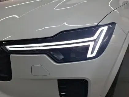 Photo 14 Volvo Xc90  T8 AWD 310 + 145ch Black Edition Geartronic