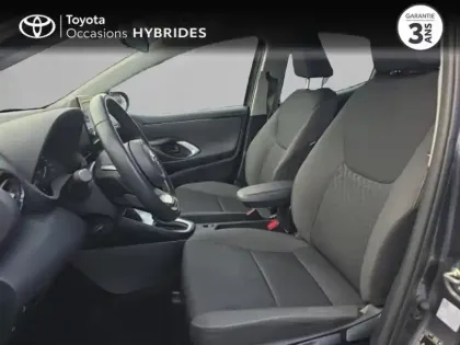 Photo 10 Toyota Yaris  116h Dynamic 5p MY22