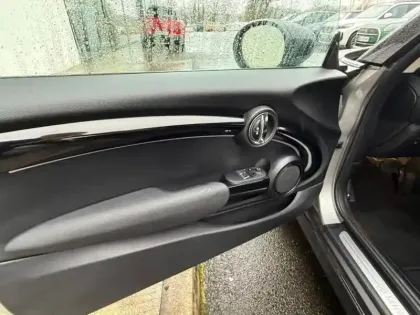 Photo 10 Mini Mini  Cooper SE 184ch Edition Premium BVA 5CV