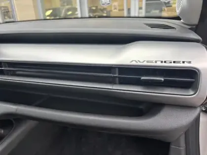 Photo 14 Jeep Avenger  Electrique 156ch 115kW Altitude