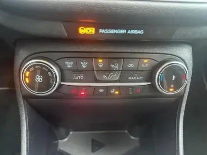 Photo 14 Ford Fiesta  1.5 EcoBoost 200ch ST 5p