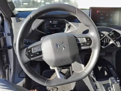 Photo 9 DS DS 3 Gén. I Ph1 NG Performance Line 5