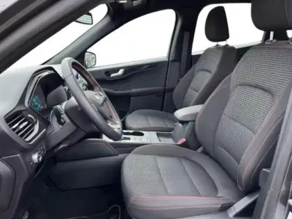 Photo 6 Ford Kuga  2.5 Duratec 190ch FHEV E85 ST-Line BVA