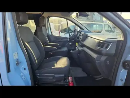 Photo 9 Renault Trafic  SpaceNomad VAN HANROAD TREK 4 2.0 Blue dCi 130ch Edition Bleu Cumulus