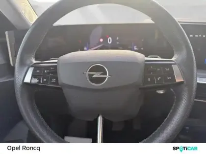 Photo 8 Opel Astra  1.2 Turbo 130ch Elegance BVA8