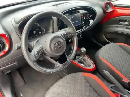 Photo 8 Toyota Aygo  X 1.0 VVT-i 72ch Design