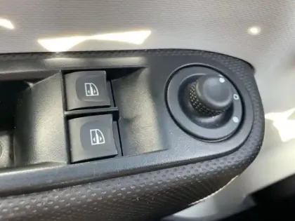 Photo 11 Renault Twingo  1.0 SCe 65ch Equilibre