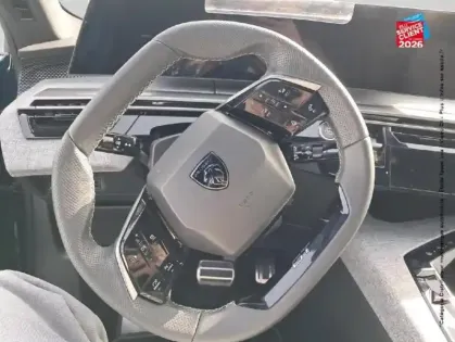 Photo 26 Peugeot 3008  1.2 Hybrid 145ch GT e-DCS6