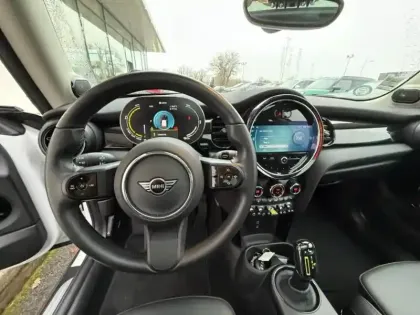 Photo 5 Mini Mini  Cooper SE 184ch Edition Premium Plus BVA 5CV