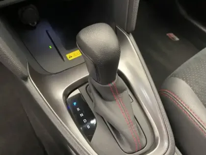 Photo 19 Toyota Yaris Hybride 1.5 HYBRID 130H GR SPORT TECHNO