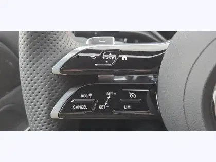 Photo 17 Mercedes Classe B 180 d AMG Line