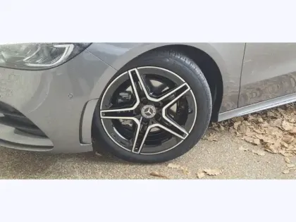 Photo 6 Mercedes Classe B 180 d AMG Line