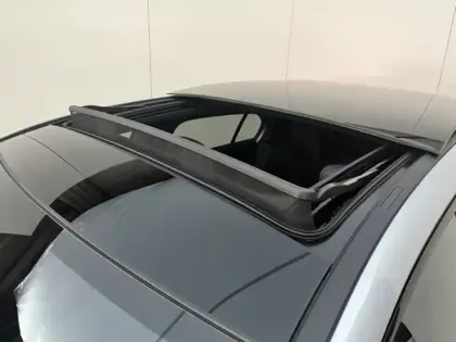 Photo 11 Mercedes Classe A 200 d AMG Line