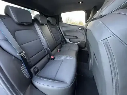 Photo 23 Renault Clio V Esprit Alpine E-Tech full hyb 145 -25b