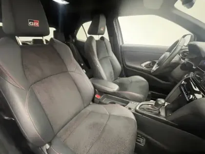 Photo 22 Toyota Yaris Hybride 1.5 HYBRID 130H GR SPORT TECHNO MC 24