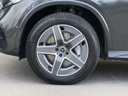 Photo 13 Mercedes Classe GLC SUV 300 e Hybrid EQ 4MATIC AMG Line H