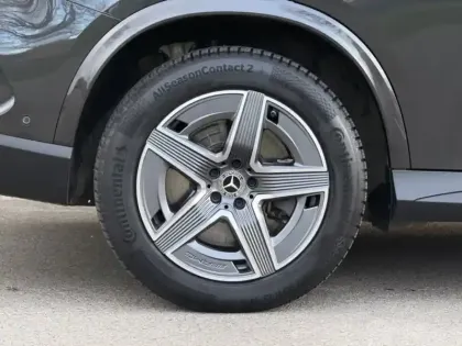 Photo 12 Mercedes Classe GLC SUV 300 e Hybrid EQ 4MATIC AMG Line H