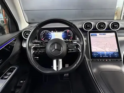 Photo 26 Mercedes Classe GLC SUV 300 e Hybrid EQ 4MATIC AMG Line H