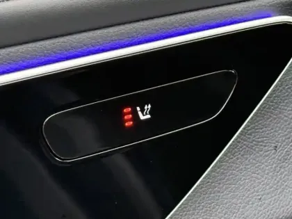 Photo 15 Mercedes Classe GLC SUV 300 e Hybrid EQ 4MATIC AMG Line H