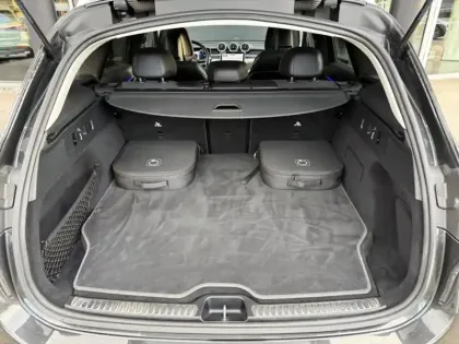 Photo 20 Mercedes Classe GLC SUV 300 e Hybrid EQ 4MATIC AMG Line H