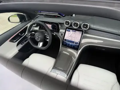 Photo 12 Mercedes Classe GLC 300 e Hybrid EQ 4MATIC AMG Line