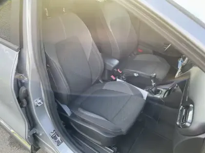 Photo 23 Ford Puma 1.0 Flexifuel 125ch S&S mHEV Titanium