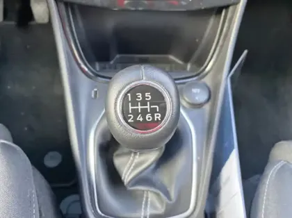 Photo 7 Ford Puma 1.0 Flexifuel 125ch S&S mHEV Titanium