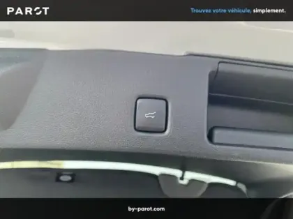 Photo 18 Ford Kuga 2.5 Duratec 180ch Hybrid FlexiFuel ST-Line X Powershift