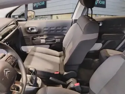 Photo 8 Citroën C3  PureTech 83 S&S BVM5 Shine