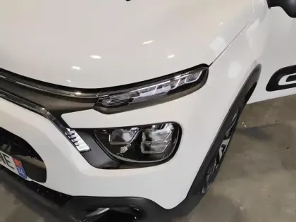 Photo 13 Citroën C3  PureTech 83 S&S BVM5 Shine