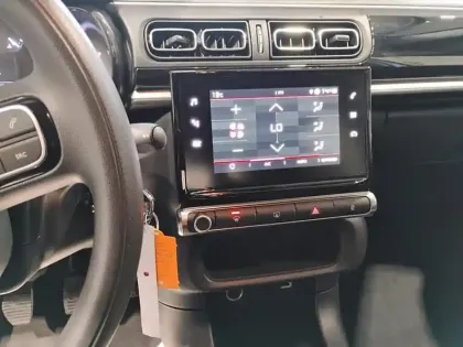 Photo 21 Citroën C3  PureTech 83 S&S BVM5 Shine