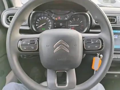 Photo 11 Citroën C3  PureTech 110 S&S BVM6 Shine